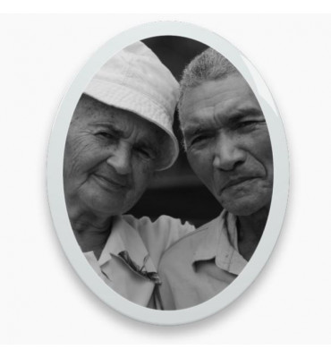 MEDAILLON OVAL NOIR ET BLANC BORDURE BLANCHE 2 PERSONNES