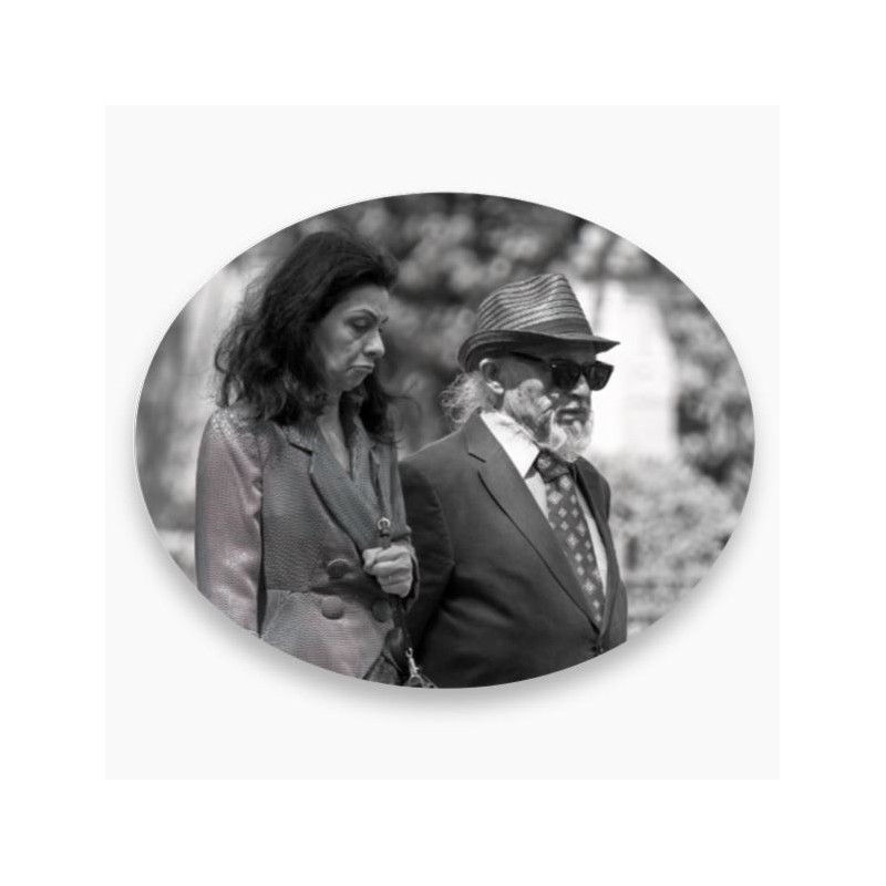MEDAILLON OVAL HORIZONTAL NOIR ET BLANC PLEINE FACE 2 PERSONNES